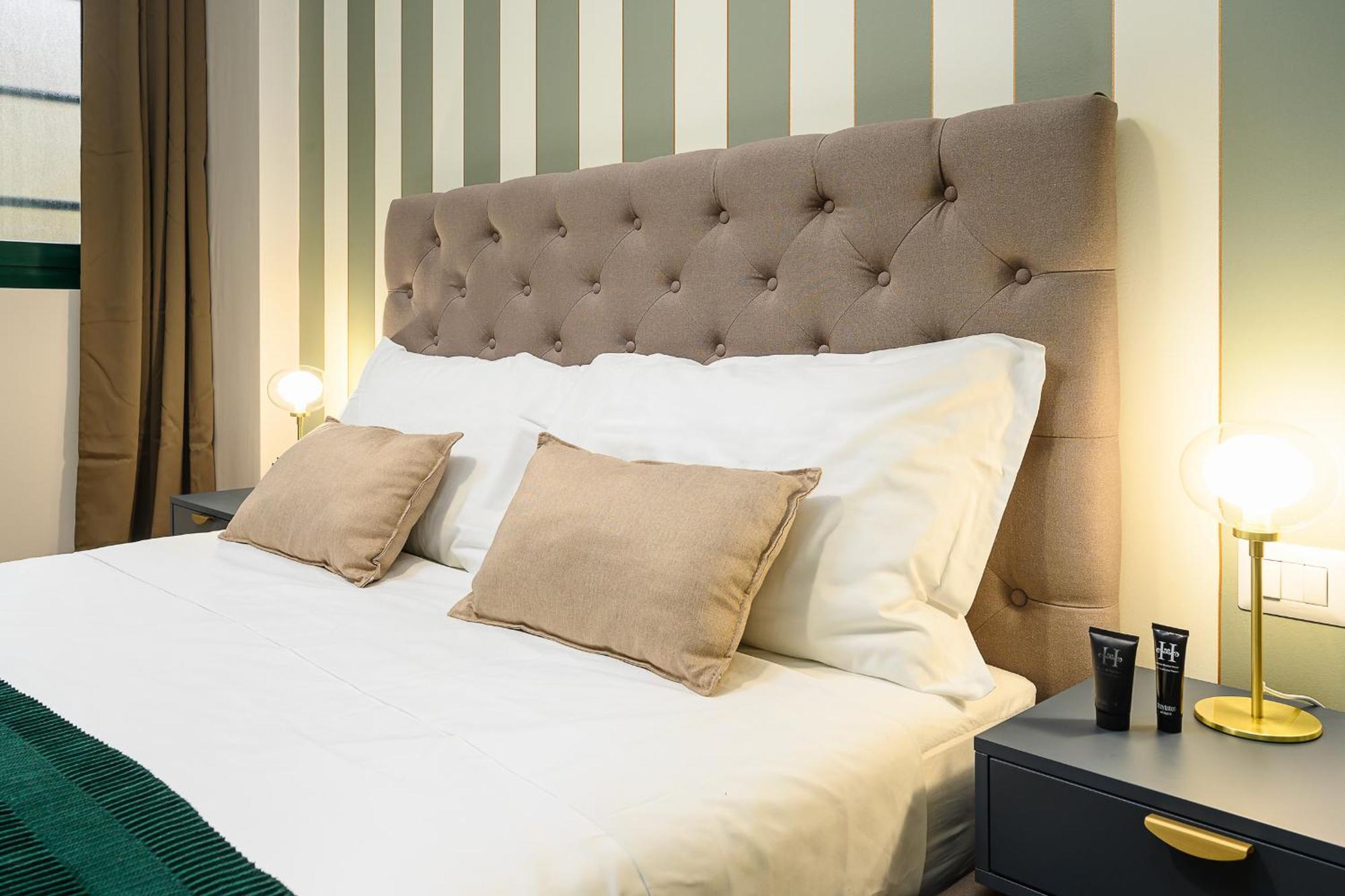 Suites In Porta Garibaldi & Chinatown - City Center Well Connected Milano Esterno foto