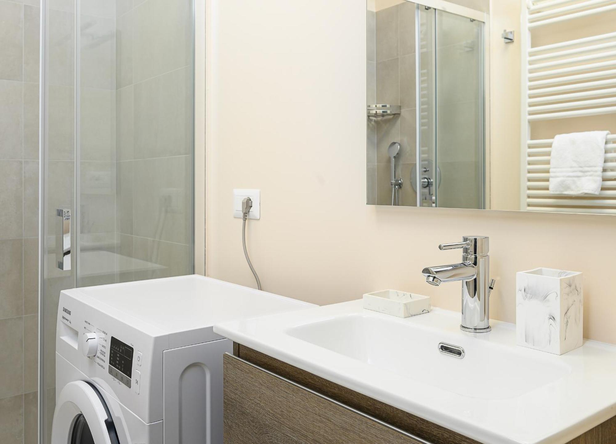 Suites In Porta Garibaldi & Chinatown - City Center Well Connected Milano Esterno foto